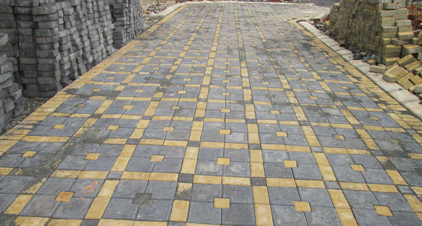 >Paving block